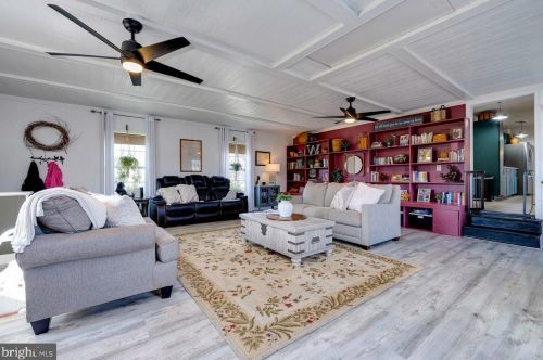 509 6th St, Richmond National Battlefiel VA  22835-1449 exterior