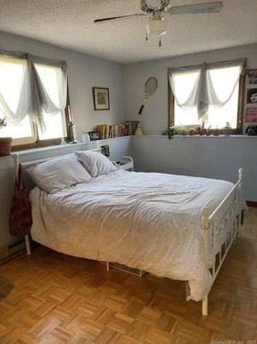 3 Fox Tail Ln, Brookfield Center CT  06804-3705 exterior