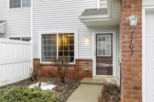 7103 Quail Ave, Otsego MN  55330-5306 exterior