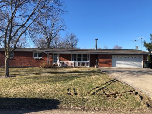 202 Cherry St, Danville, IA 52623-9626