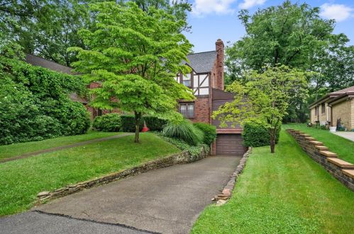 204 Morewood Rd, Glenshaw, PA 15116-2047