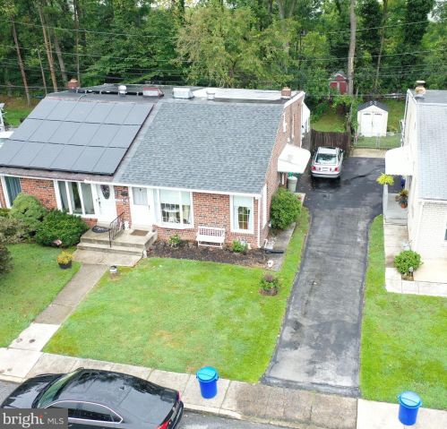 733 17th Ave, Prospect Park, PA 19076-1012