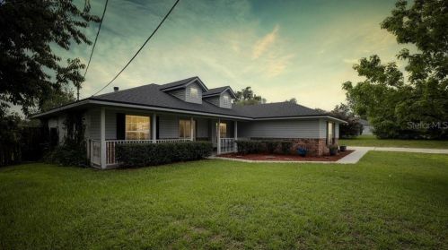 275 Walnut Ave, Orange City FL  32763-6036 exterior