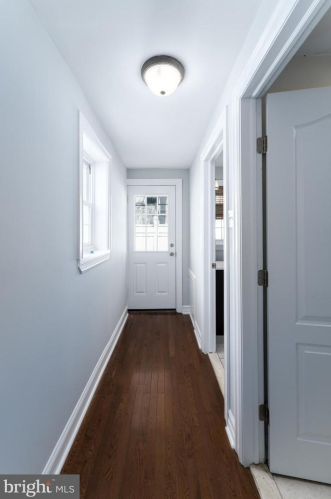 2217 Carpenter St, Philadelphia PA 19146-2517 exterior