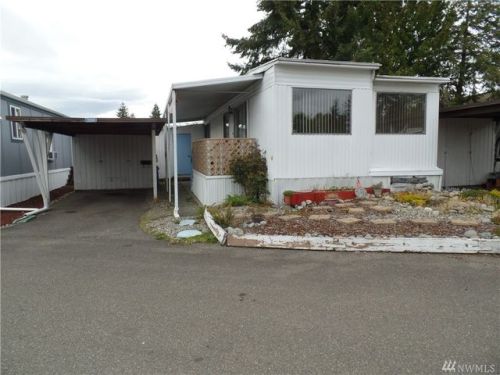 3254 182nd St, Seattle WA  98188-4944 exterior