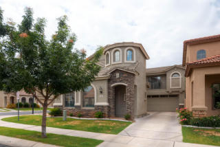 5353 Hilton Ave, Mesa, AZ 85206-5515