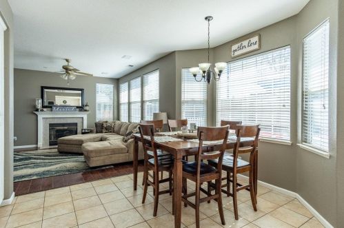 1940 Morning Glory Dr, Hollister CA  95023-7622 exterior