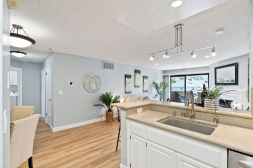 1640 La Terrace Cir, San Jose CA 95123-5316 exterior