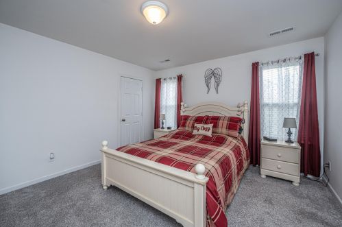 270 Chemistry Cir, Ladson SC  29456-5260 exterior