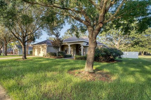1529 Clapton Dr, Deland, FL 32720-0853