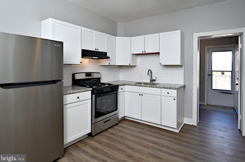 6716 Marsden St, Philadelphia PA 19135-2226 exterior