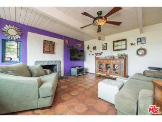 2126 Avon St, Los Angeles, CA 90026-1906