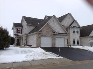1799 Woodland Way, Slinger WI  53086-9060 exterior
