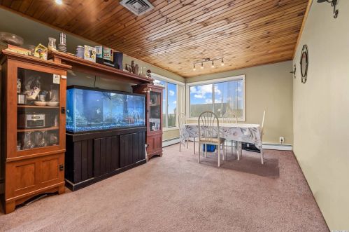 39 Barracuda Rd, East Quogue NY  11942-4916 exterior