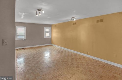 424 Boas St, Harrisburg PA 17102-1708 exterior