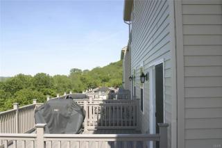 307 Cedar Park Blvd, Easton PA  18042-7115 exterior