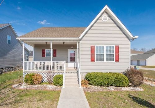 319 Willowcreek Blvd, Sweetwater, TN 37874-2347