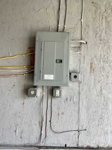 133 Laurel Ave, New Castle PA  16101-2368 exterior