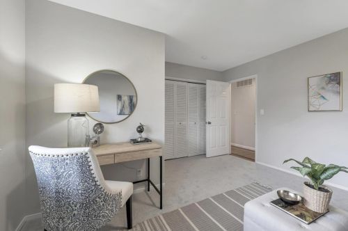 957 Lorne Way, Sunnyvale CA 94087-4916 exterior