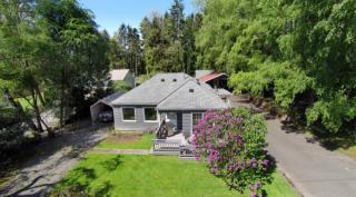 16401 Vashon Hwy, Vashon, WA 98070-4117