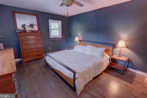 570 Old Orchard Ln, Camp Hill PA  17011-1828 exterior