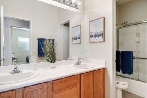 44700 Calle Placido, La Quinta CA  92253-5943 exterior