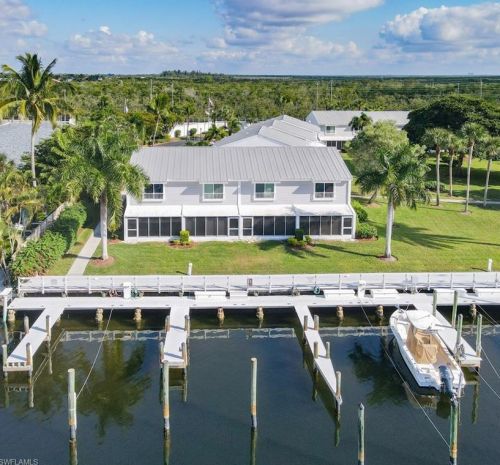 18000 San Carlos Blvd, Fort Myers Beach, FL 33931-2329