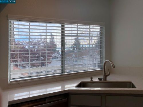 11801 Newbridge Way, Pleasanton CA  94568-2354 exterior