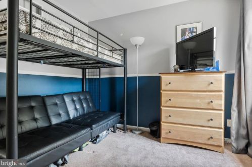 482 Center Ave, Runnemede NJ  08078-1536 exterior