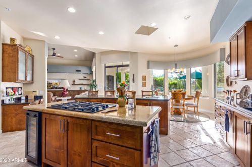 9918 79 Pl, Scottsdale AZ  85258-6502 exterior