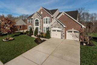 8609 Treeline Dr, Florence, KY 41042-7950