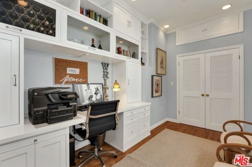 5528 Buffalo Ave, Van Nuys CA 91401-5226 exterior