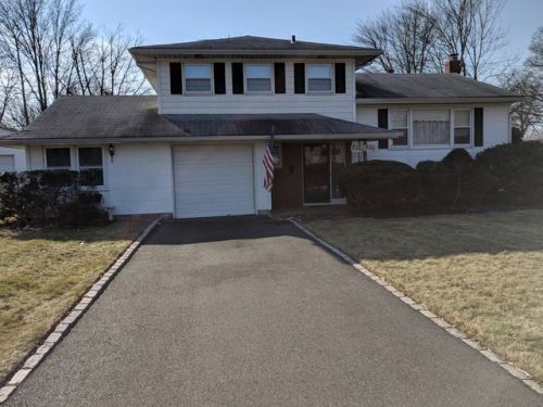 447 Westfield Ave, Clark, NJ 07066-1706