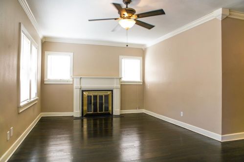 2517 Honeysuckle Ave, Fort Worth, TX 76111-1437