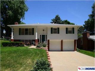 13428 Pine St, Omaha, NE 68144-1222