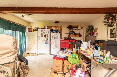 14010 Wp Ln, Thonotosassa FL  33592-4204 exterior