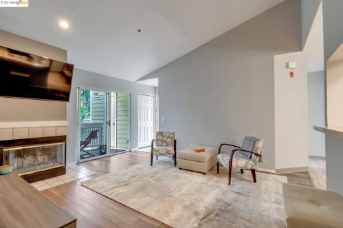 308 Dursey Dr, Pinole CA  94564-2665 exterior