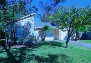 2723 Brompton Dr, Pearland, TX 77584-2217