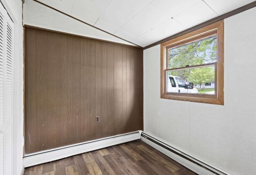 9901 Saratoga Dr, Caledonia WI  53108-9636 exterior