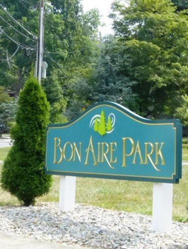 106 Yorkshire Dr, Airmont NY  10901-7231 exterior