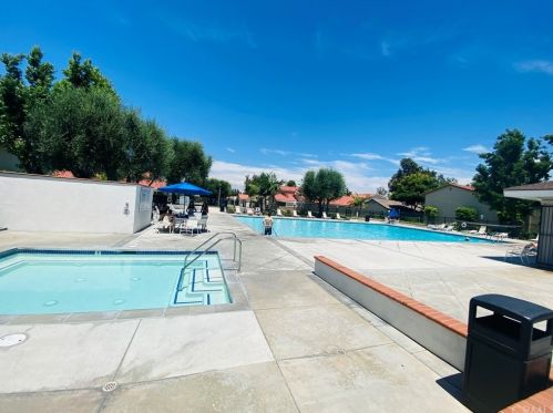 11259 Knott Ave, Cypress CA  90630-5401 exterior