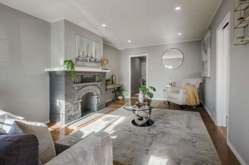 42 Parkview Ave, Daly City, CA 94014-3868