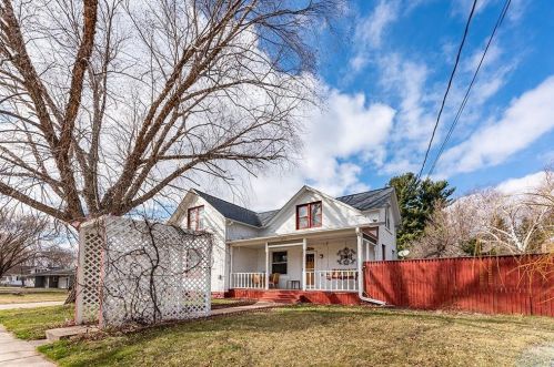 2606 Vine St, Eau Claire, WI 54703-4854