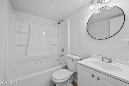 2242 Catalina Ave, Tucson AZ  85712-3225 exterior