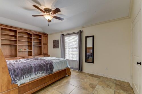 1310 Byu Shr Dr, Galveston TX 77551-4300 exterior