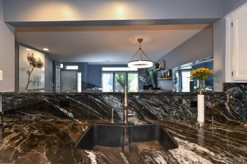 738 Jasmine Cir, Santa Rosa CA 95407-6780 exterior