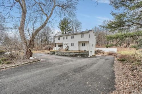 1433 Route 208, Washingtonville NY  10992-1909 exterior