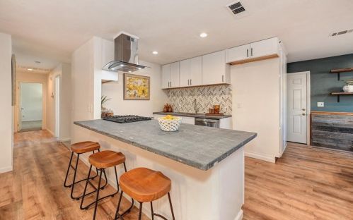 6351 Eldon Ave, Loomis CA  95650-8803 exterior
