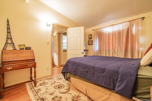 2018 Lingard St, Lancaster CA 93536-1405 exterior