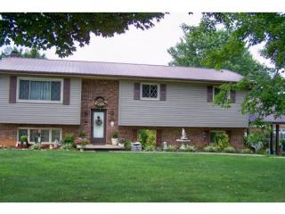 2122 Hillcrest Dr, Johnson City, TN 37615-2308
